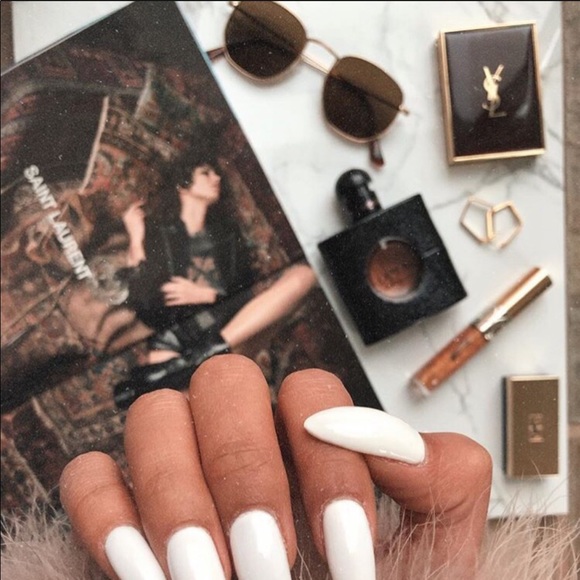 Hi guys, welcome to my mini shop. - Picture 1 of 1